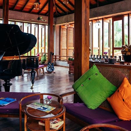 Utmt - Underneath The Mango Tree Spa & Beach Resort Dikwella Exterior foto