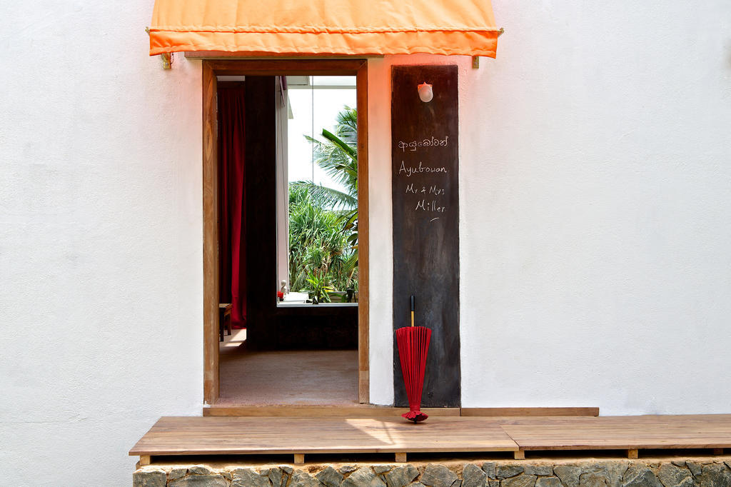 Utmt - Underneath The Mango Tree Spa & Beach Resort Dikwella Zimmer foto